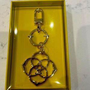 Kendra Scott keychain - new